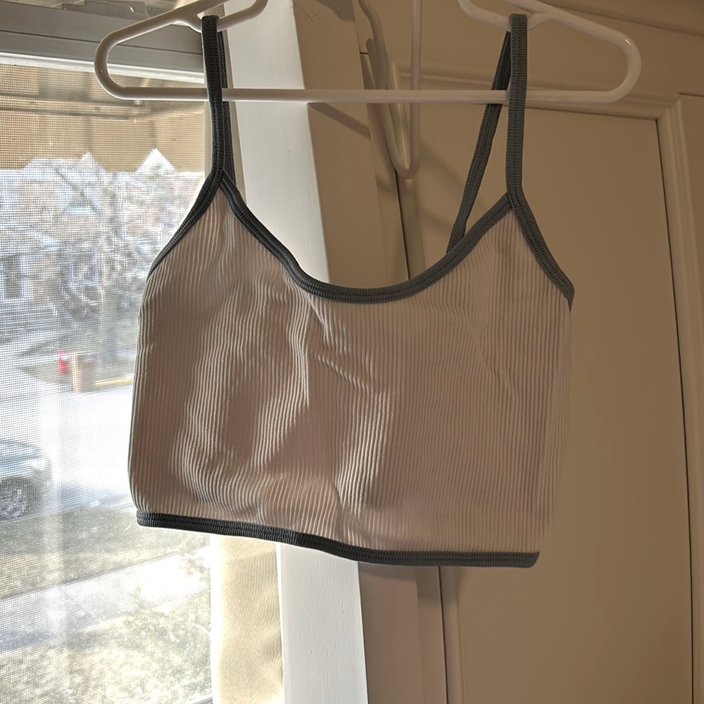 White crop